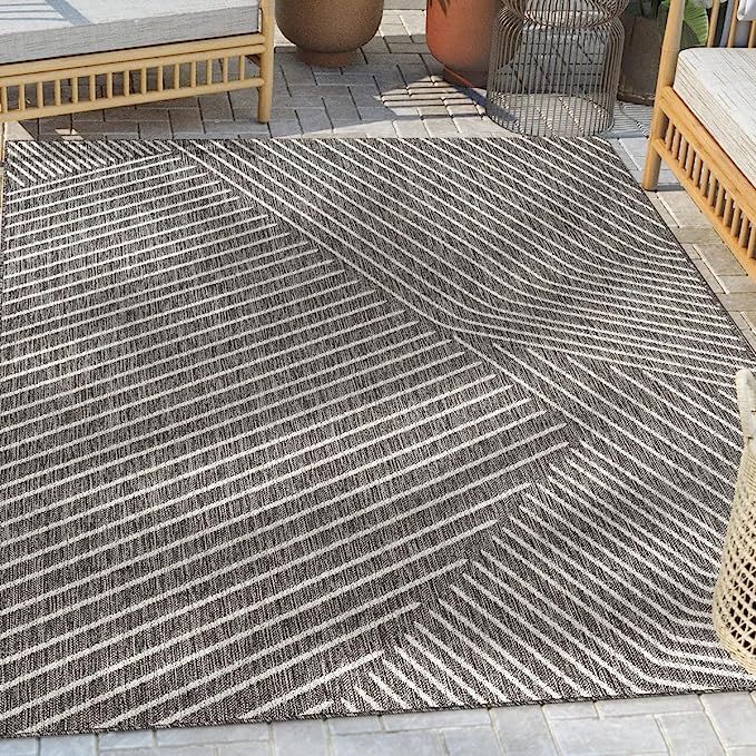 Well Woven Linden Black Indoor/Outdoor Flat Weave Pile Stripes Geometric Pattern Area Rug 5x7 (5'... | Amazon (US)