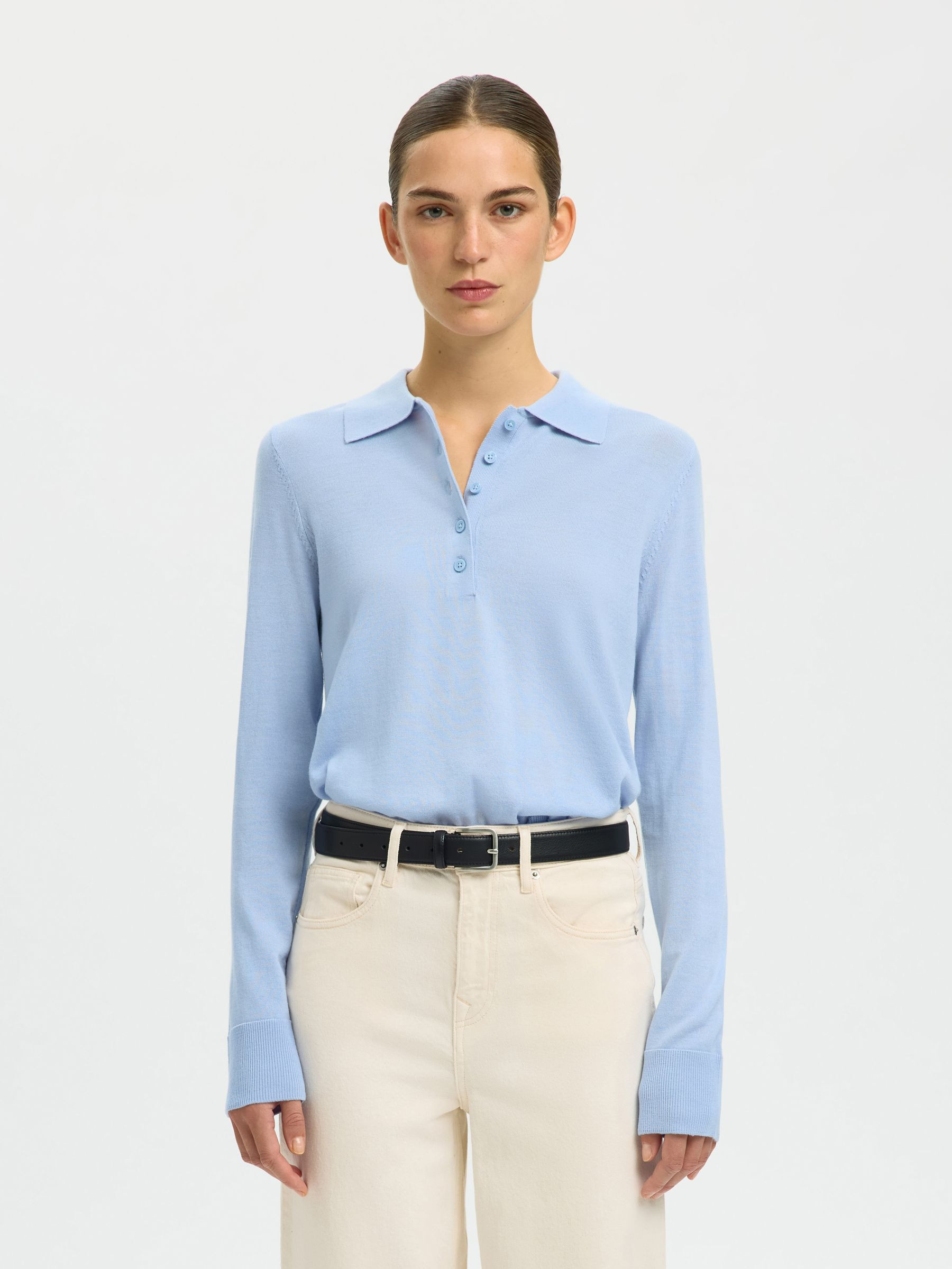 100 % MERINOULL STRIKKET POLOSKJORTE899,95 kr | Selected