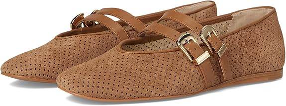 Dolce Vita Women's Baylee Ballet Flat | Amazon (US)