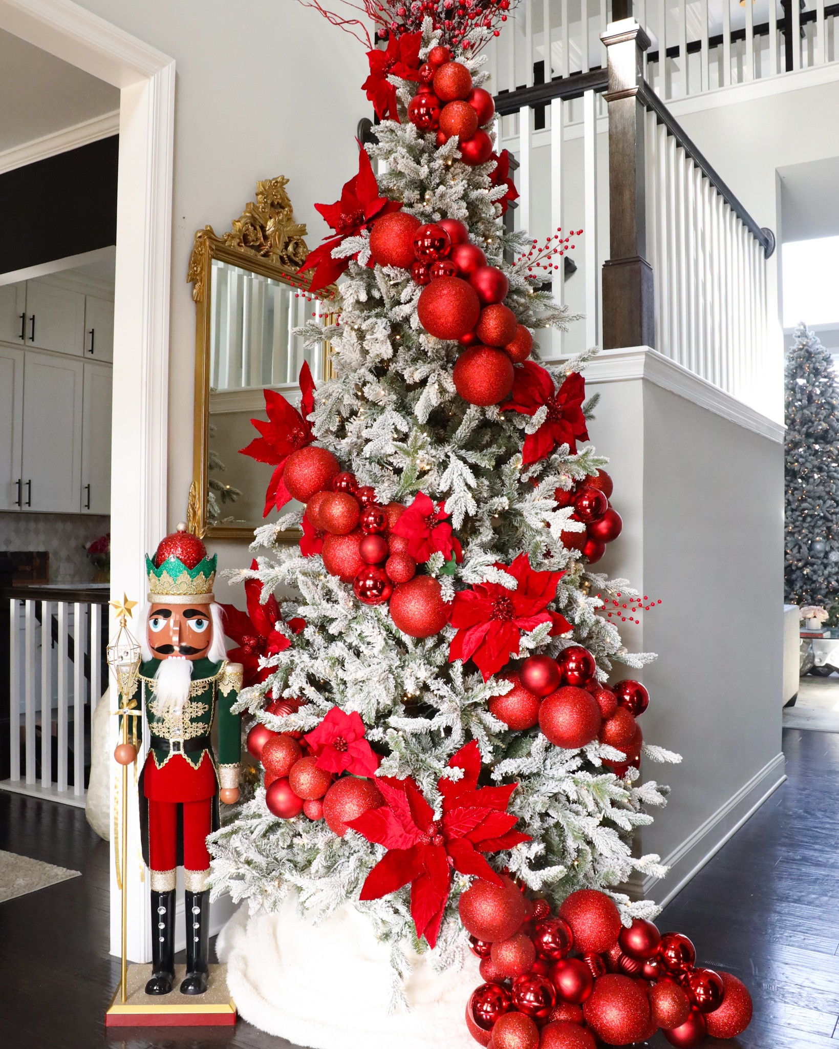 Christmas tree decor 

#LTKhome #LTKHoliday #LTKSeasonal