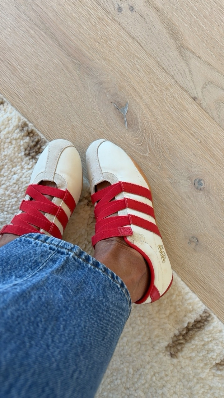 The comfiest sneaker and the perfect pop of red! 😍😍😍 restocked!