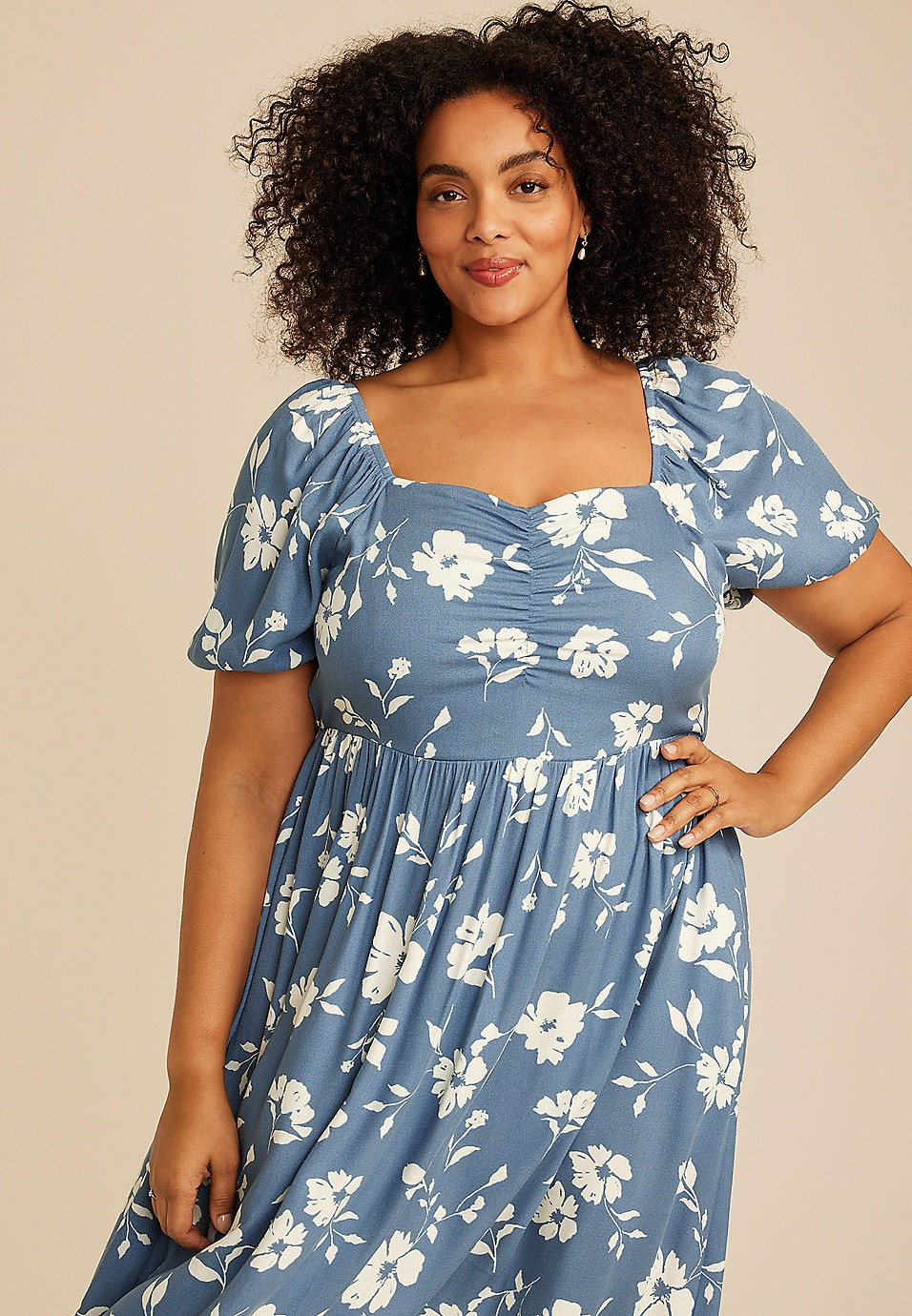 Plus Size Floral Sweetheart Bubble Sleeve Dress | Maurices