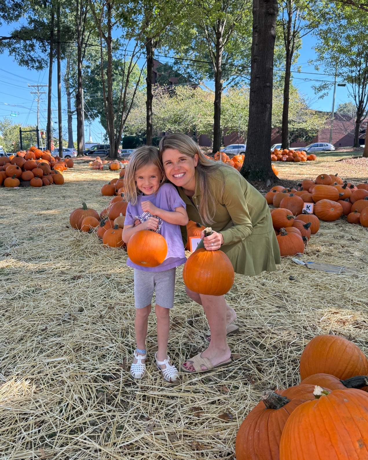 Comfortable pieces that work in early pregnancy, postpartum and everyday 

#LTKFindsUnder100 #LTKStyleTip #LTKBump