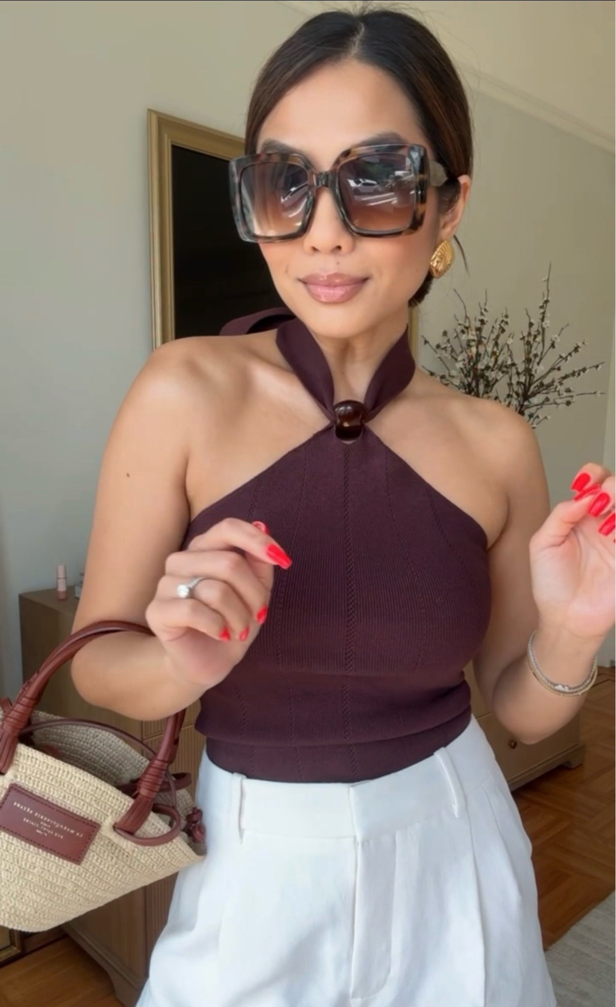 $15 square shaped tortoise sunglasses! So similar to my Gucci oversized square ones and they also come in black
