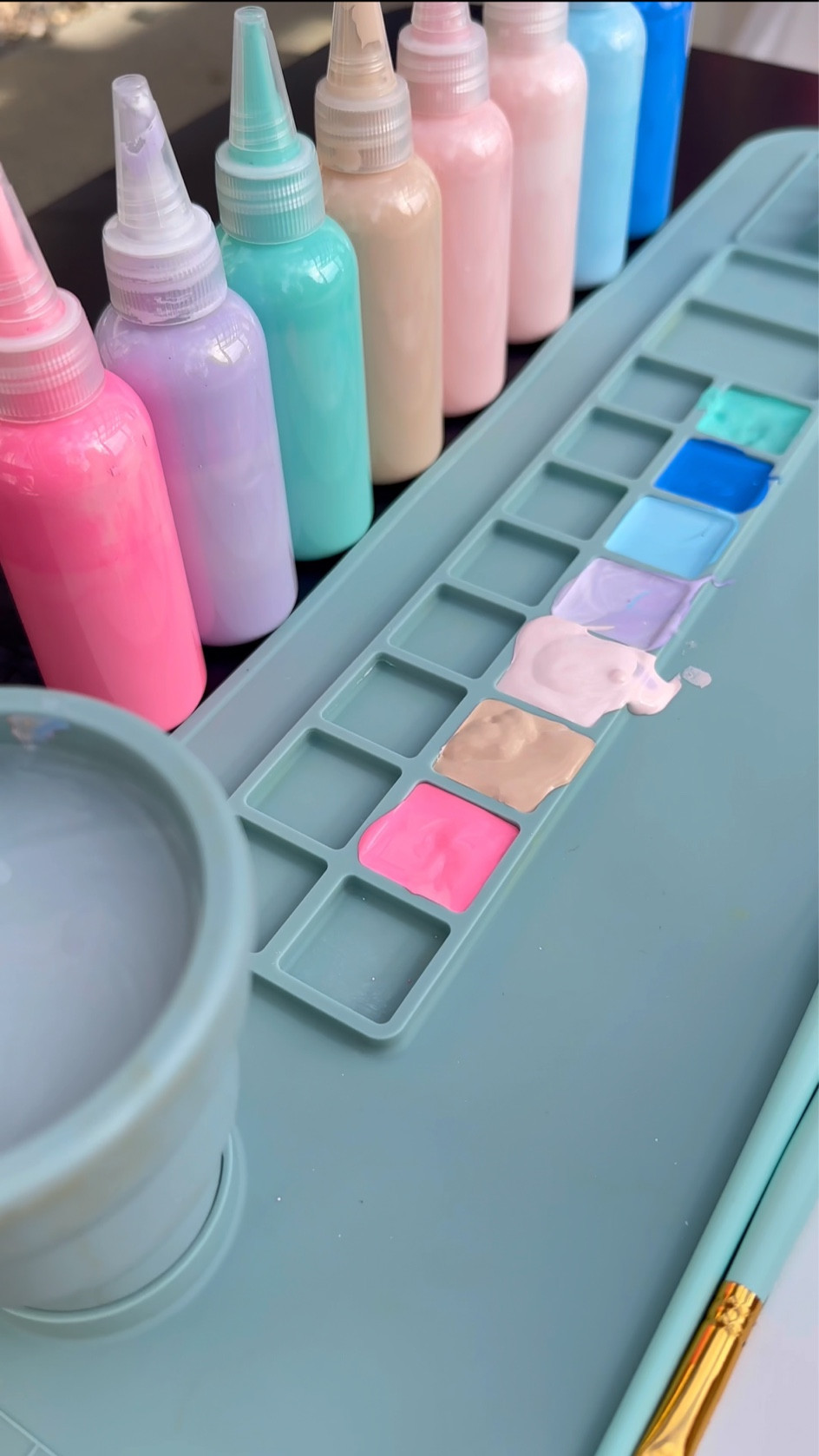 Easy to clean arts and crafts placemat for kids🎨💗💜

#LTKfamily #LTKkids