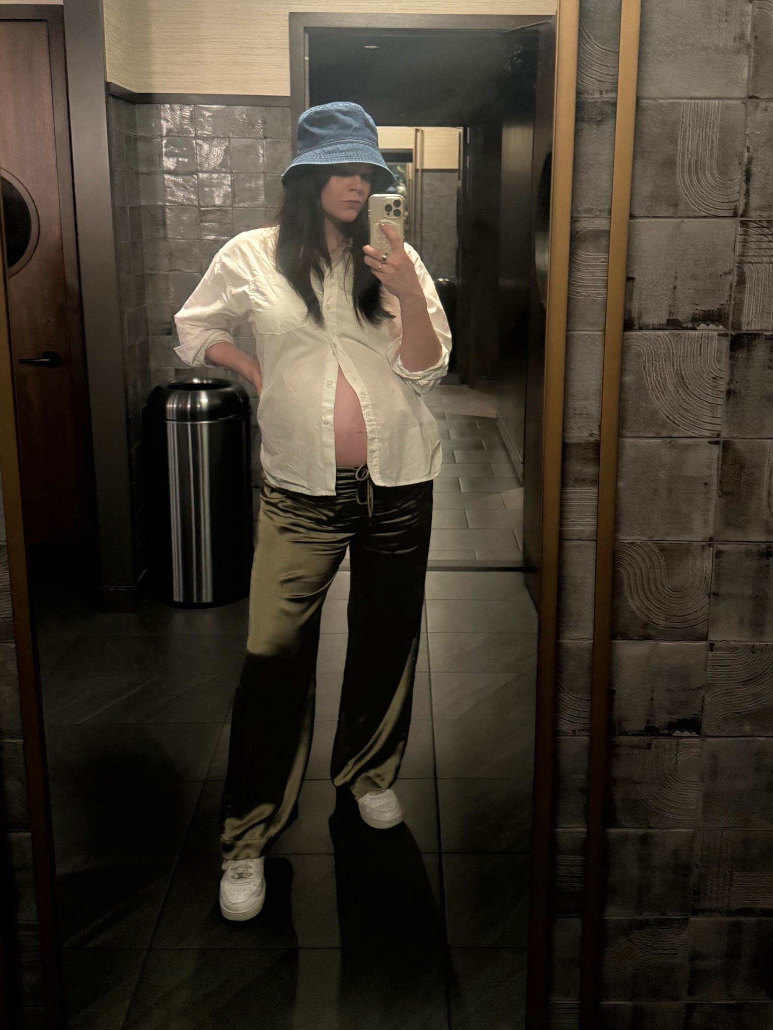 Maternity fit but non maternity clothes 

#LTKBump