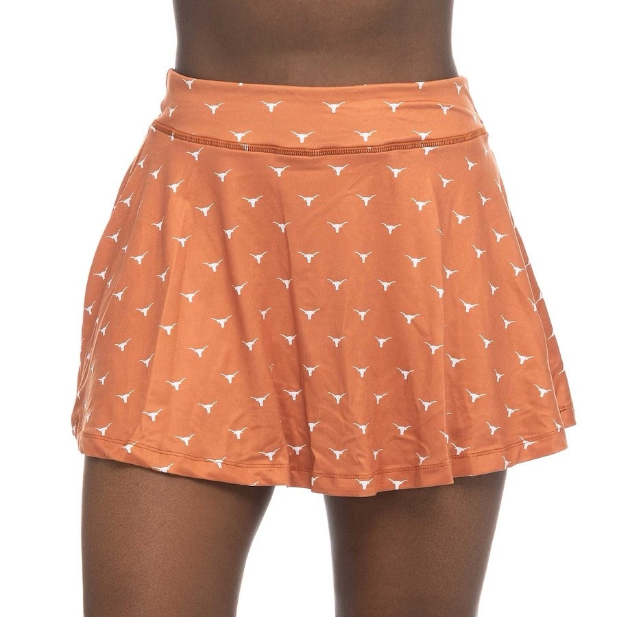 @fanatics 4th of July sale has this marked WAY down from $54 to $38!! Last year this sold out early and then was gone for the full season…don’t miss it this time!! 🤘🧡 Use code: SPARK for the sale 🧡🤘 #texasgameday #burntorange #ut #gamedayfashion 
#longhornfinds #utlonghorns #utorange #texasfight #utaustin #longhorn #bevo #texasexes #burntorangeskirt