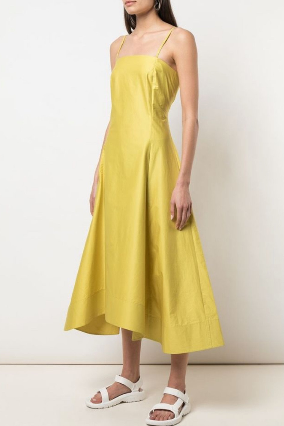 what’s in my TRR bag !!! the real real is where I find some of my best pieces 👌🏻👌🏻👌🏻

#LTKFind #LTKstyletip #LTKsalealert