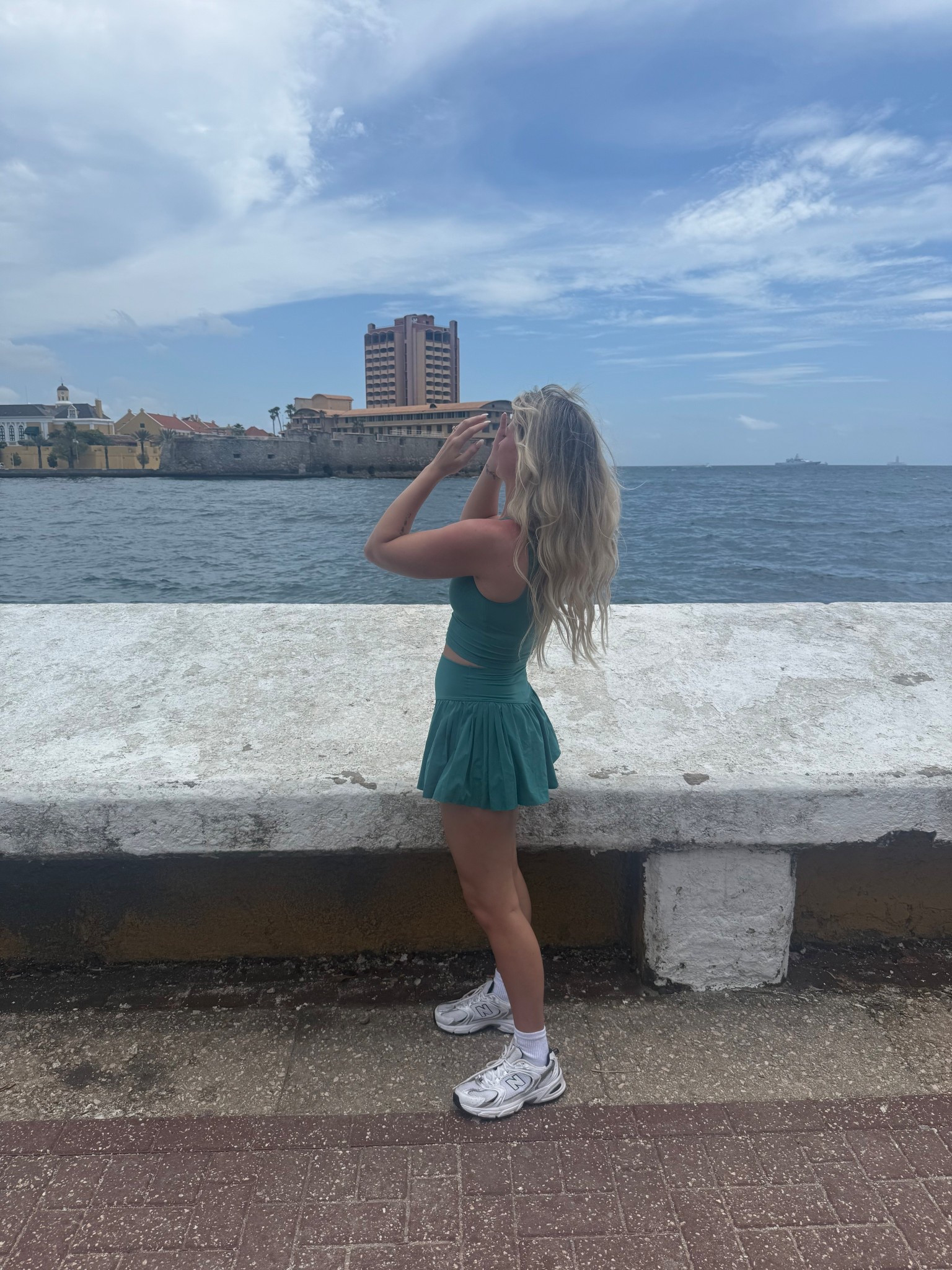 The fact that places like this exist 🤯

You can never go wrong w a little active fit to walk around when your on vacation either. I have these in SO many colors 

Hair was curled with the beachwaver 1"

#curacao 

#LTKActive #LTKTravel #LTKPetite