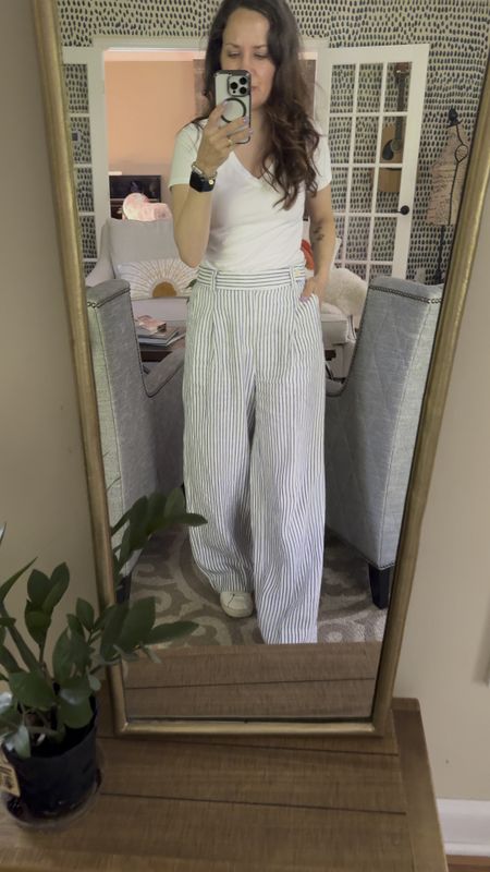 Madewell sale! Looooove these linen pants! Could size down, I’m wearing my usual size and they are a little big. 

#LTKxMadewell #LTKOver40 #LTKSeasonal