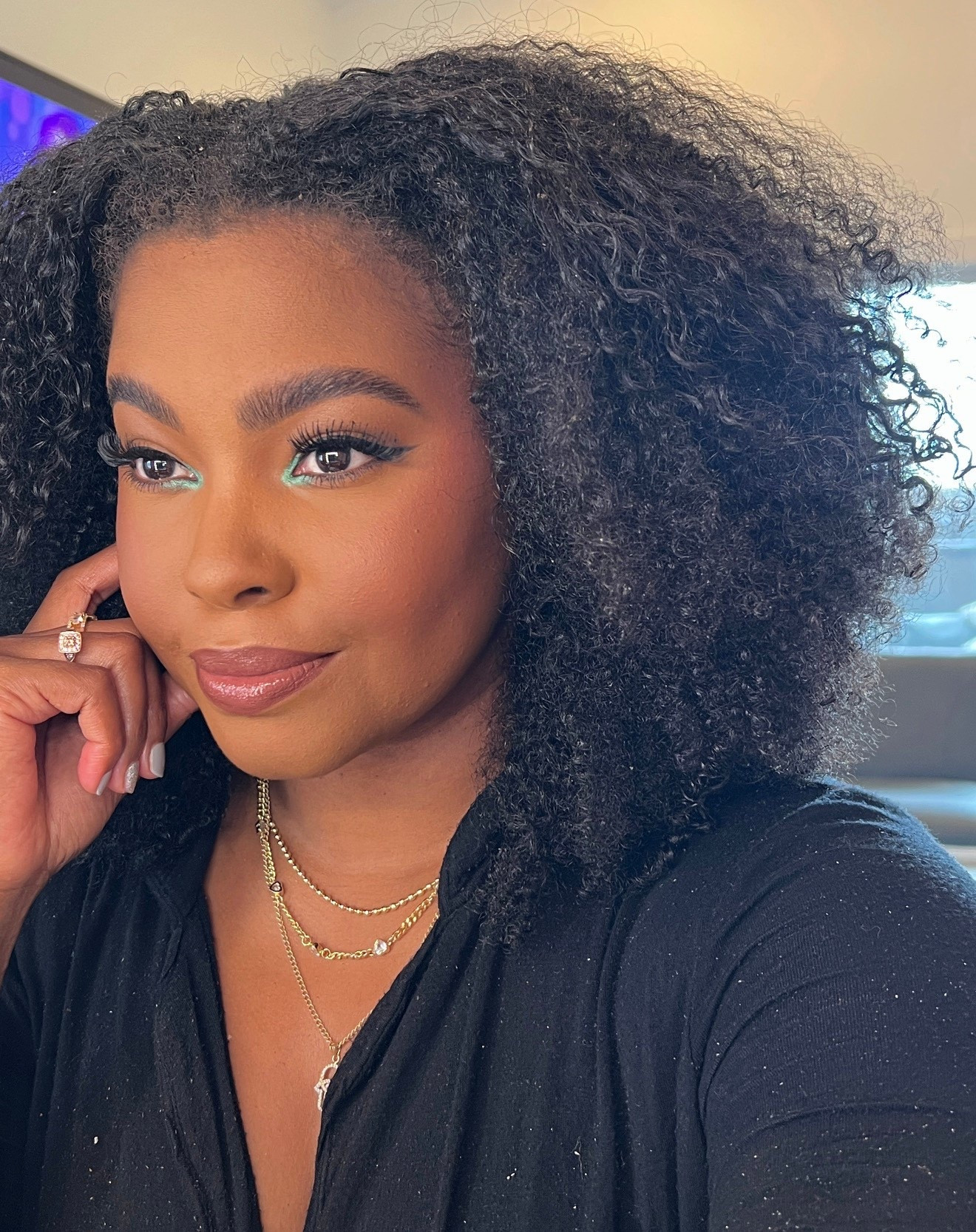 when I need my BEAT to last, I always go to this foundation 

Color: 5C1 Rich Chestnut  

 #LTKFindsUnder100 #LTKBeauty