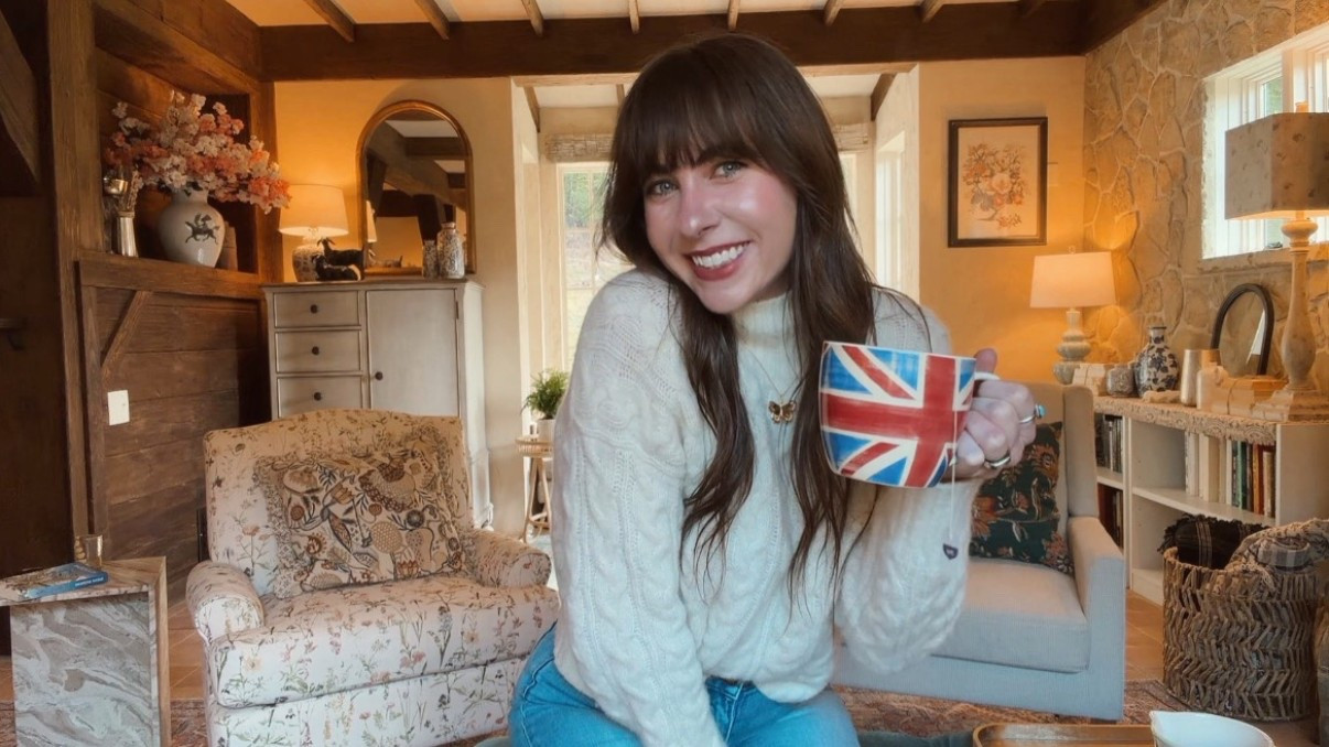 the holiday cottage mug! 

#LTKGiftGuide #LTKHome #LTKHoliday