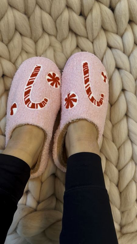 The absolute cutest pink Christmas slippers 🎄 

#LTKVideo #LTKHoliday #LTKSeasonal