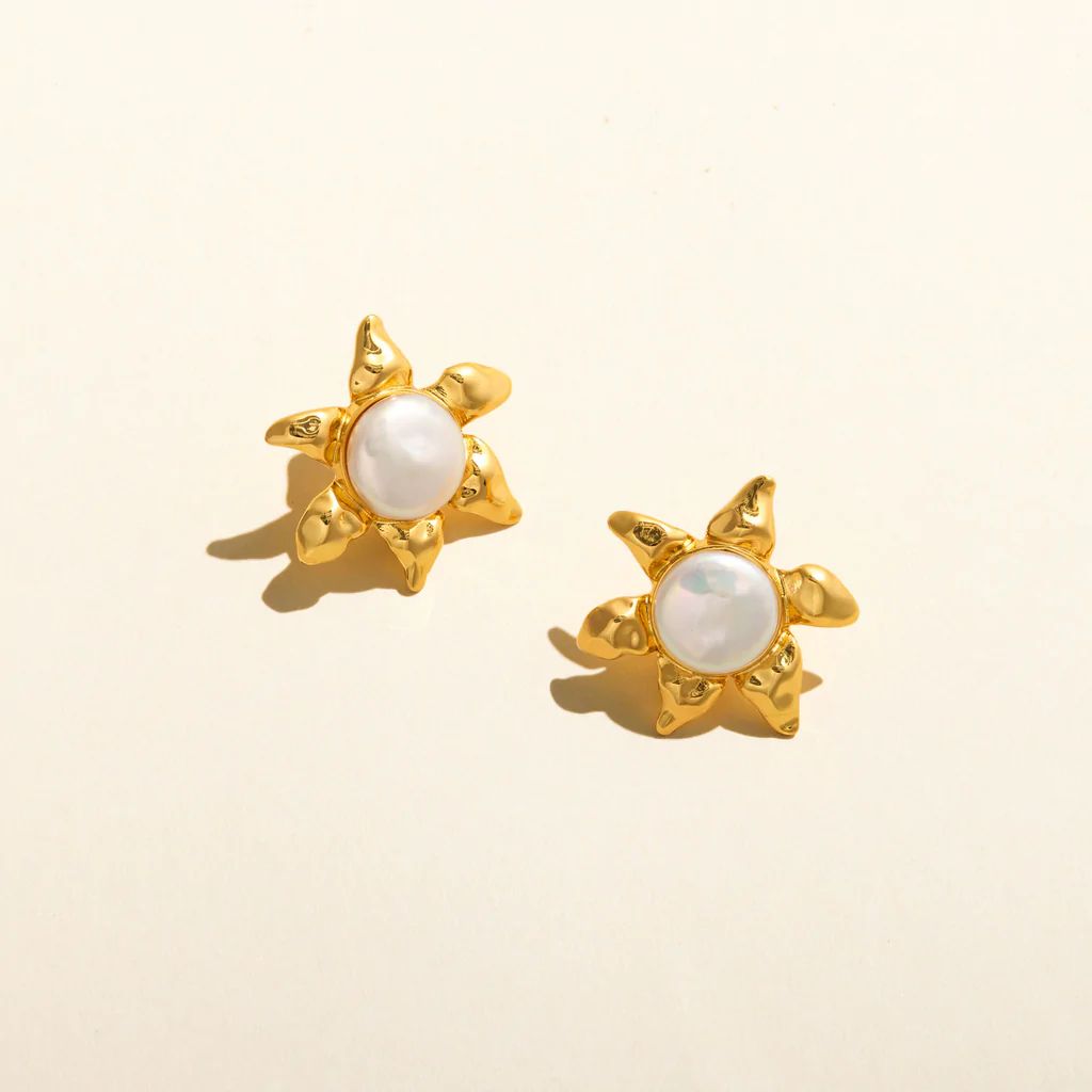 Addie Stud Earrings Gold | Mignonne Gavigan