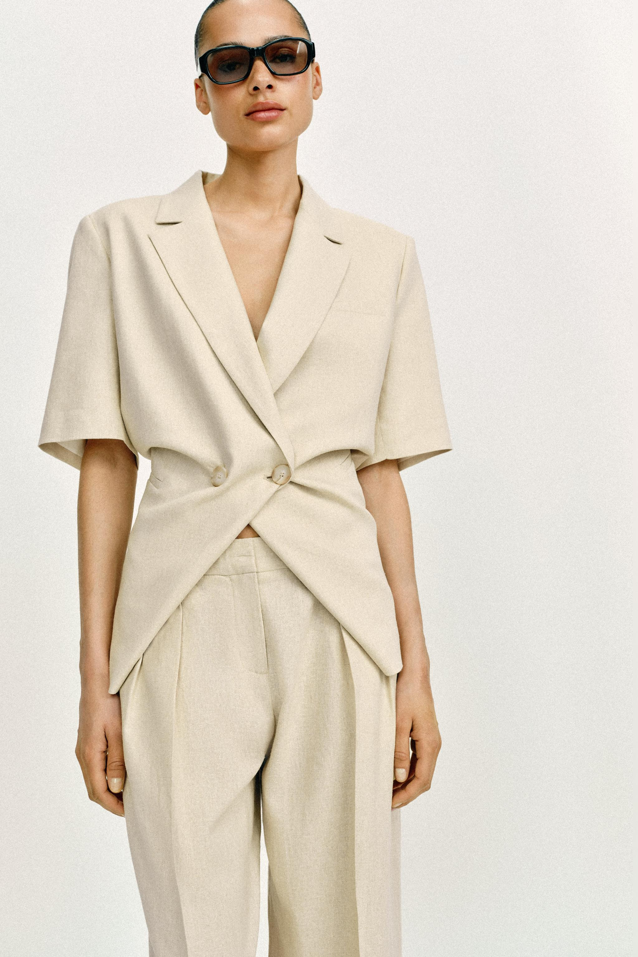 LINEN BLEND WIDE-LEG TROUSERS | Zara UK