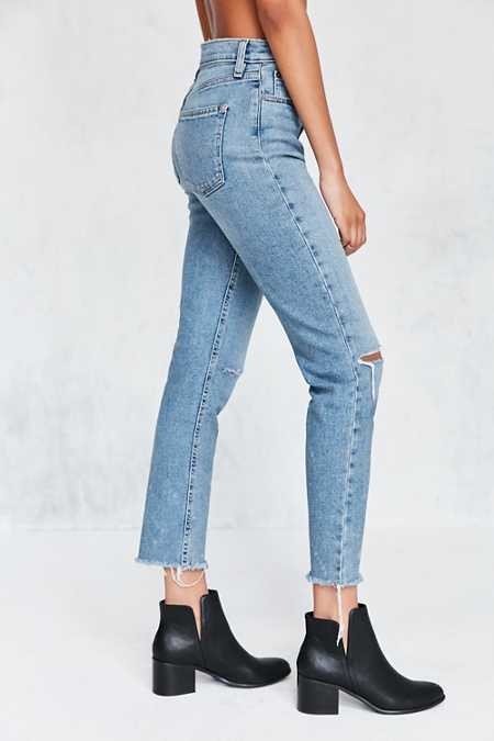 BDG Girlfriend High-Rise Jean - Rinsed Denim Slash | Urban Outfitters US