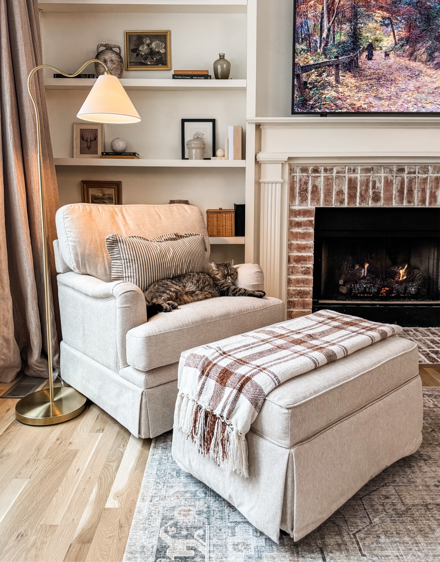 I’m not the only one loving our new reading corner with the prettiest finds from @wayfair ! Shop the Wayfair Weekend Clearance sale from 1/17-1/21 for items up to 70% off and fast shipping (Henry not included☺️) #ad #wayfair

#LTKHome #LTKStyleTip #LTKFindsUnder50
