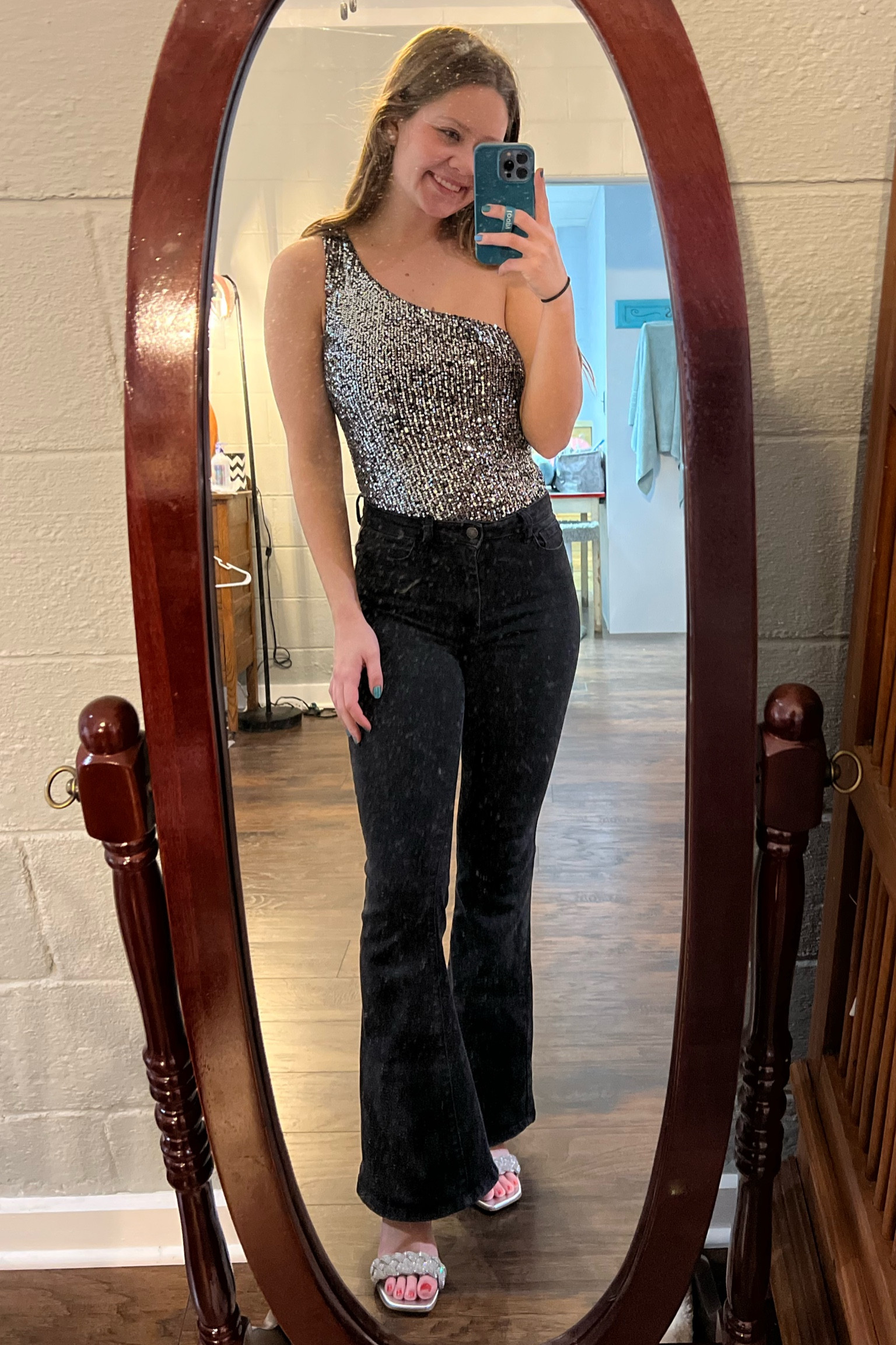 New Year’s eve, New Years, New years outfit, new year’s eve outfit, holiday outfit, happy new year 

#LTKSeasonal #LTKHoliday #LTKstyletip