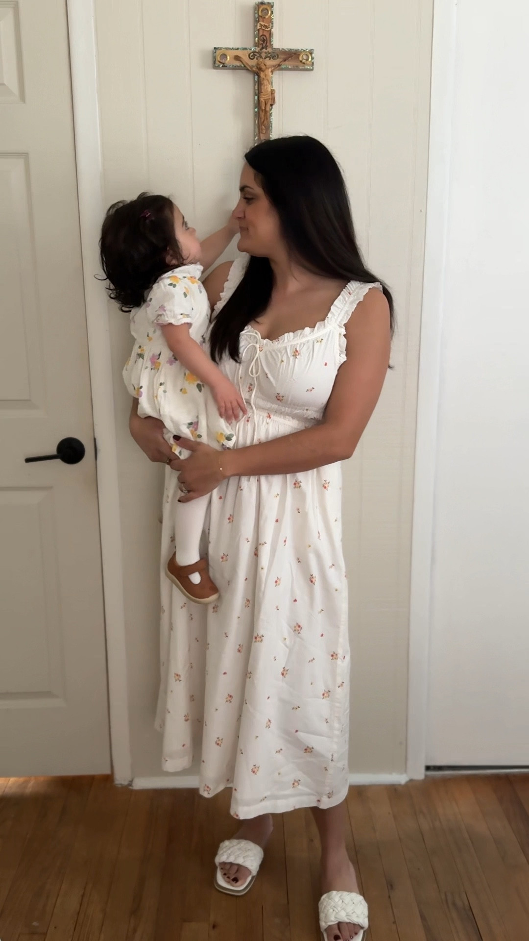 Mom fit
Dress: Large
Shoes: 8

#LTKMidsize #LTKSeasonal #LTKKids