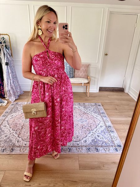 I’m wearing a medium in this dress! I’m in love with this whole outfit! Would make for a fun date night look! Summer outfit, vacation 

#LTKStyleTip #LTKMidsize #LTKSeasonal