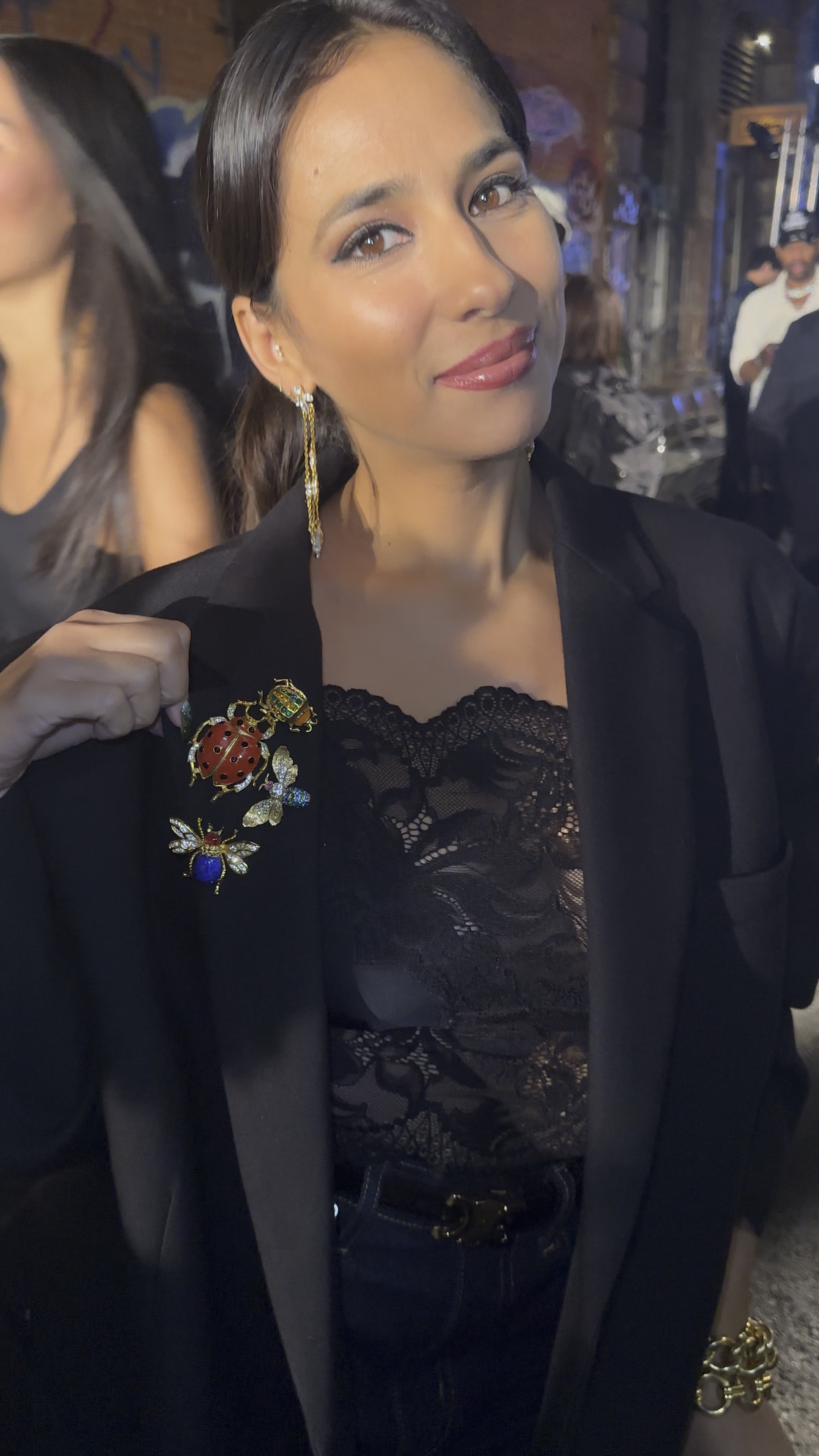 How to elevate a look with accessories💫

Sometimes I love to be maximalist and play more with jewelry!! I styled this look with brooches that were colorful and bold and I paired it with gold earrings and bracelets. 

#LTKWatchNow #LTKStyleTip #LTKSeasonal