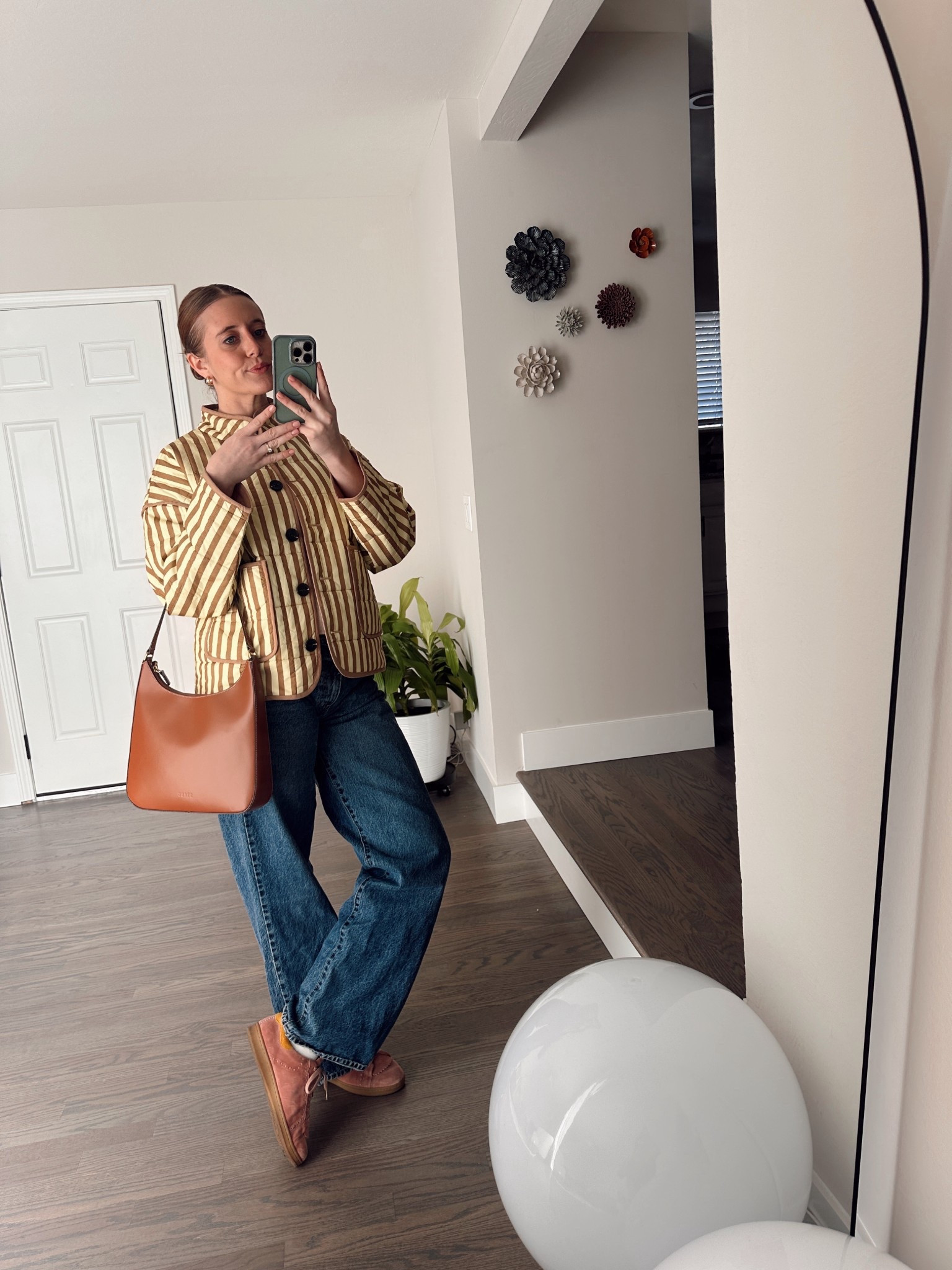 Perfect quilted jacket outfit Inspo

#LTKValentine #LTKNYFW #LTKootd