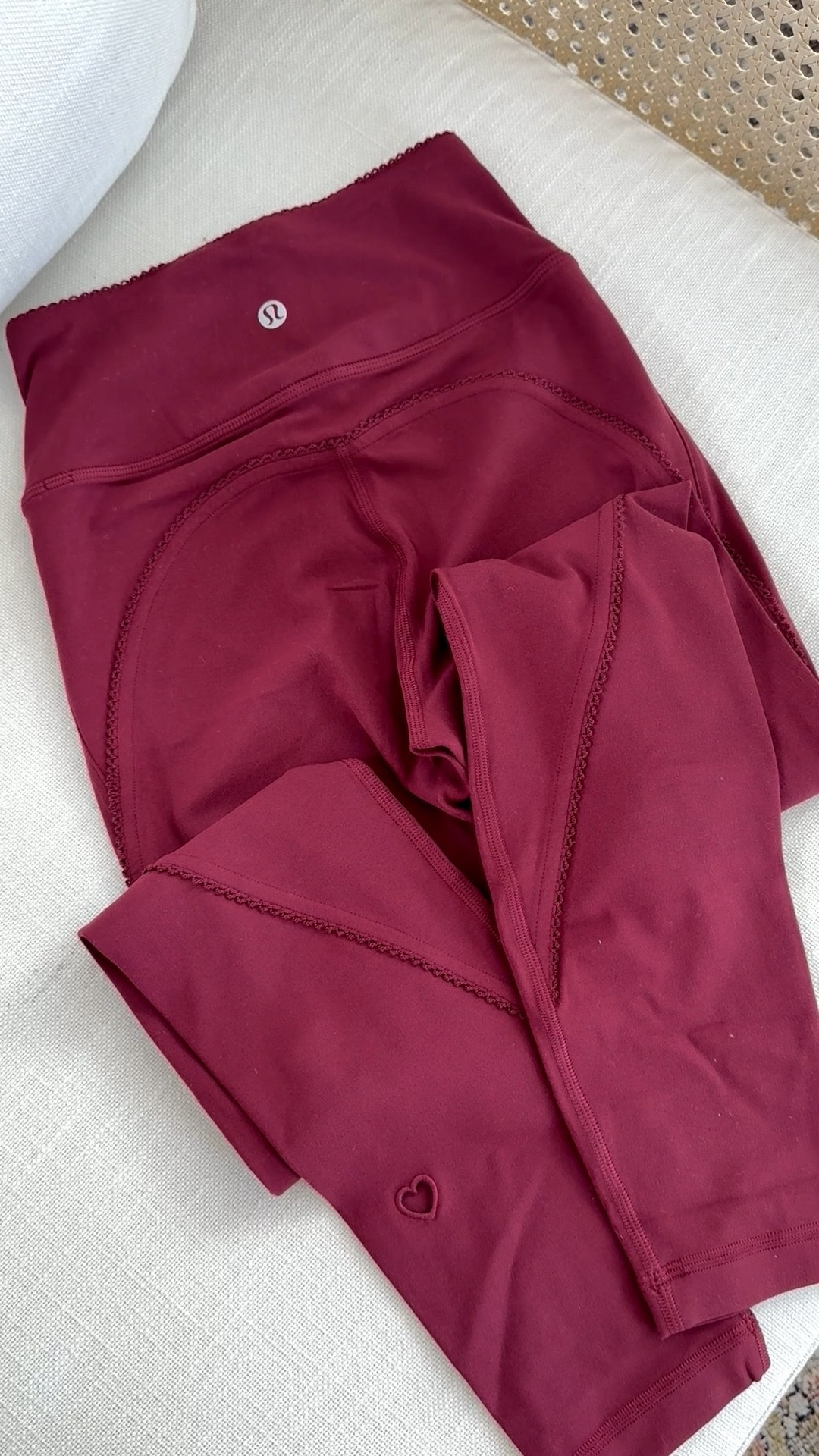 Cutest leggings at lululemon! These will def sell out! 😍