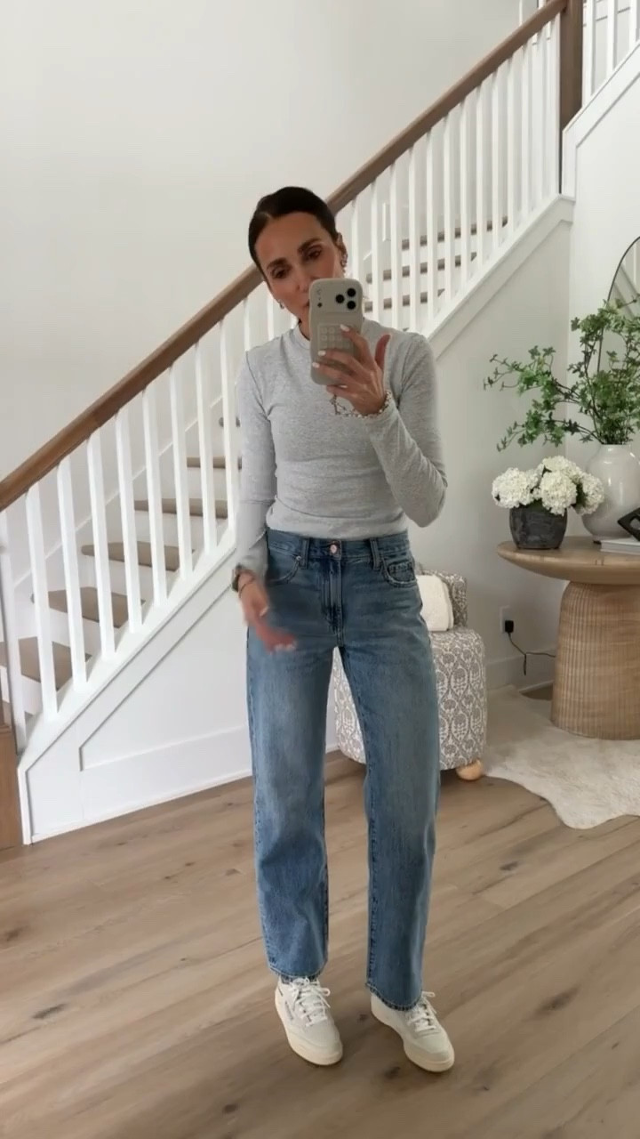 My favorite pair of jeans, mom outfit, easy outfit, early spring, annabrstyle 

#LTKgrwm #LTKSeasonal #LTKootd