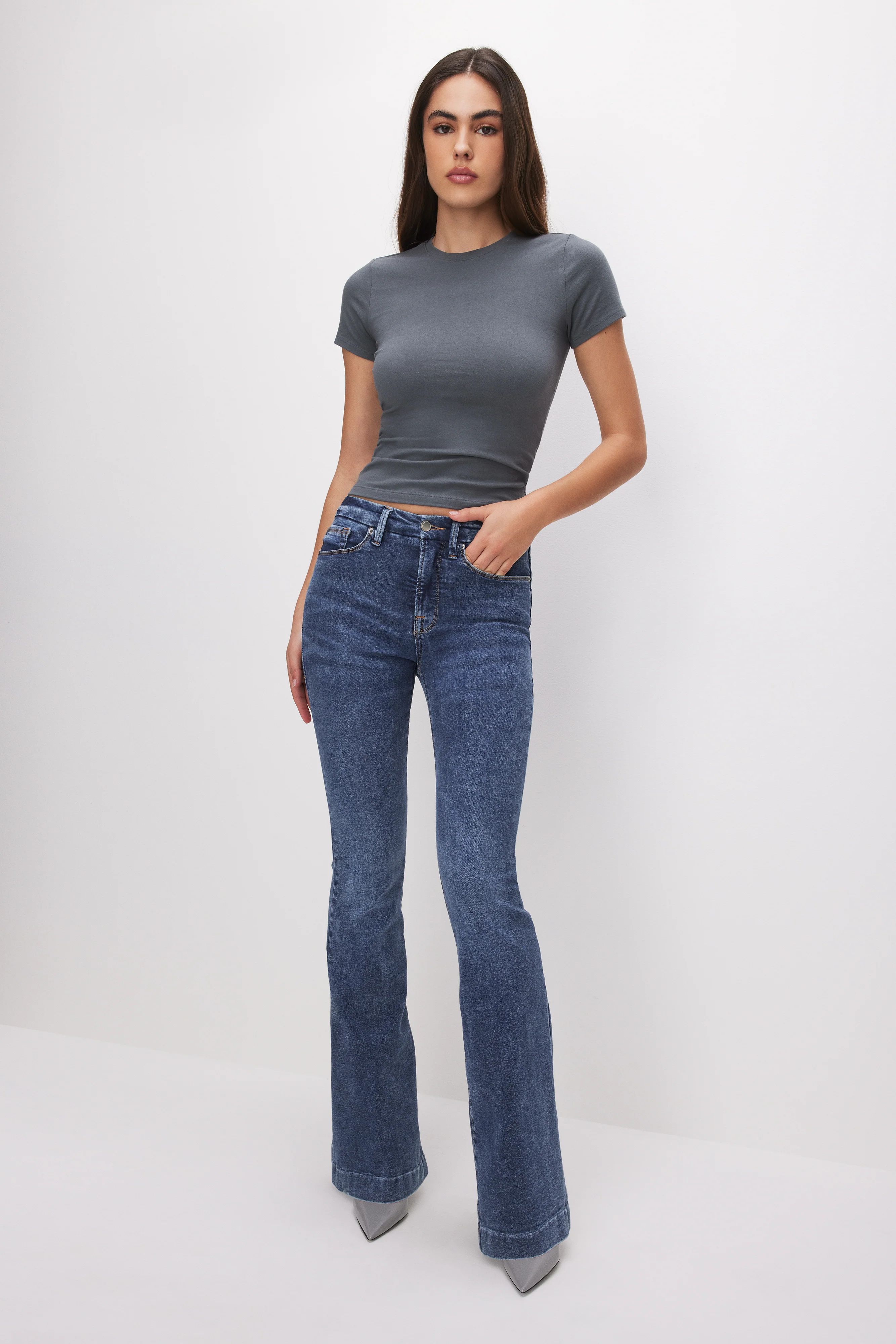 GOOD LEGS FLARE JEANS | Good American