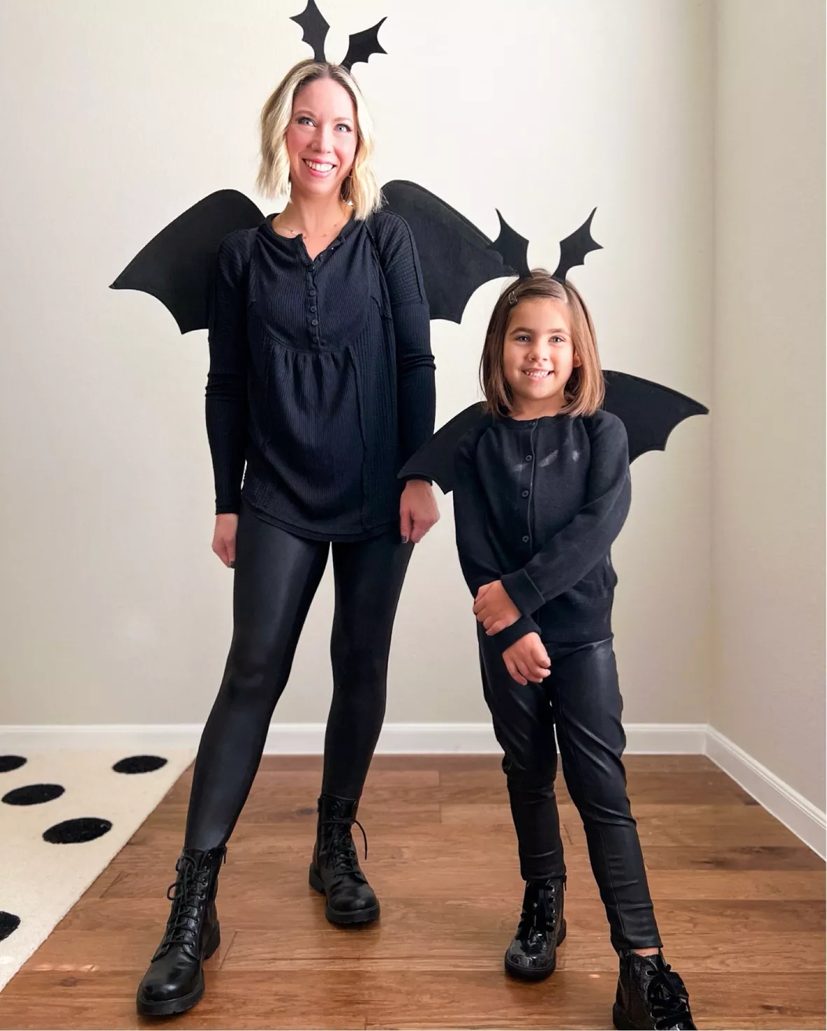 Halloween Costumes to Make With Black Leggings