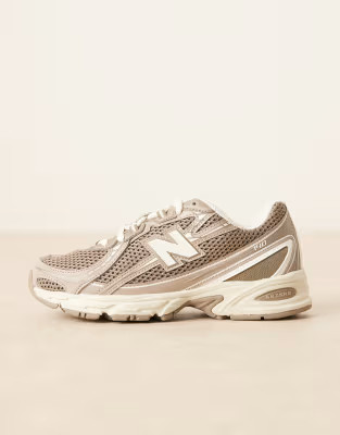 New Balance 740 unisex sneakers in brown and off-white | ASOS (Global)