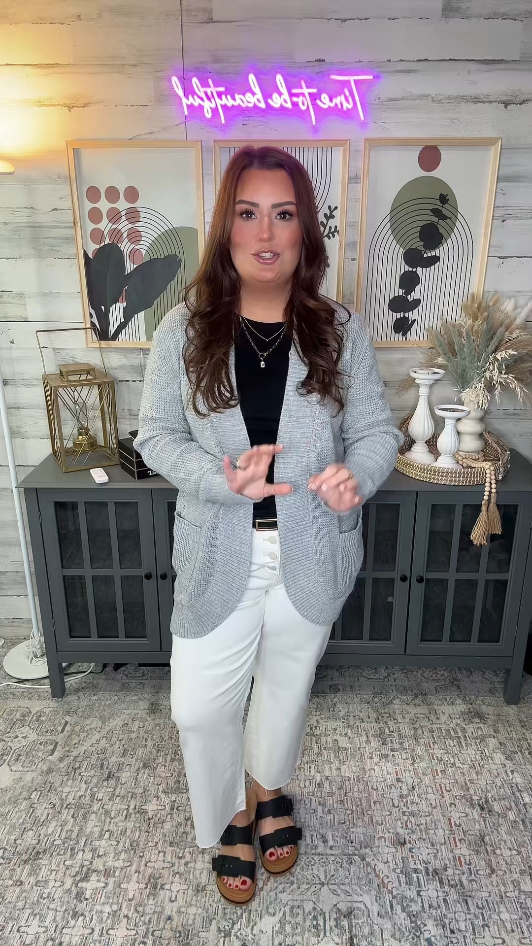 Best throw and go cardigan! 

#LTKSeasonal #LTKStyleTip #LTKMidsize