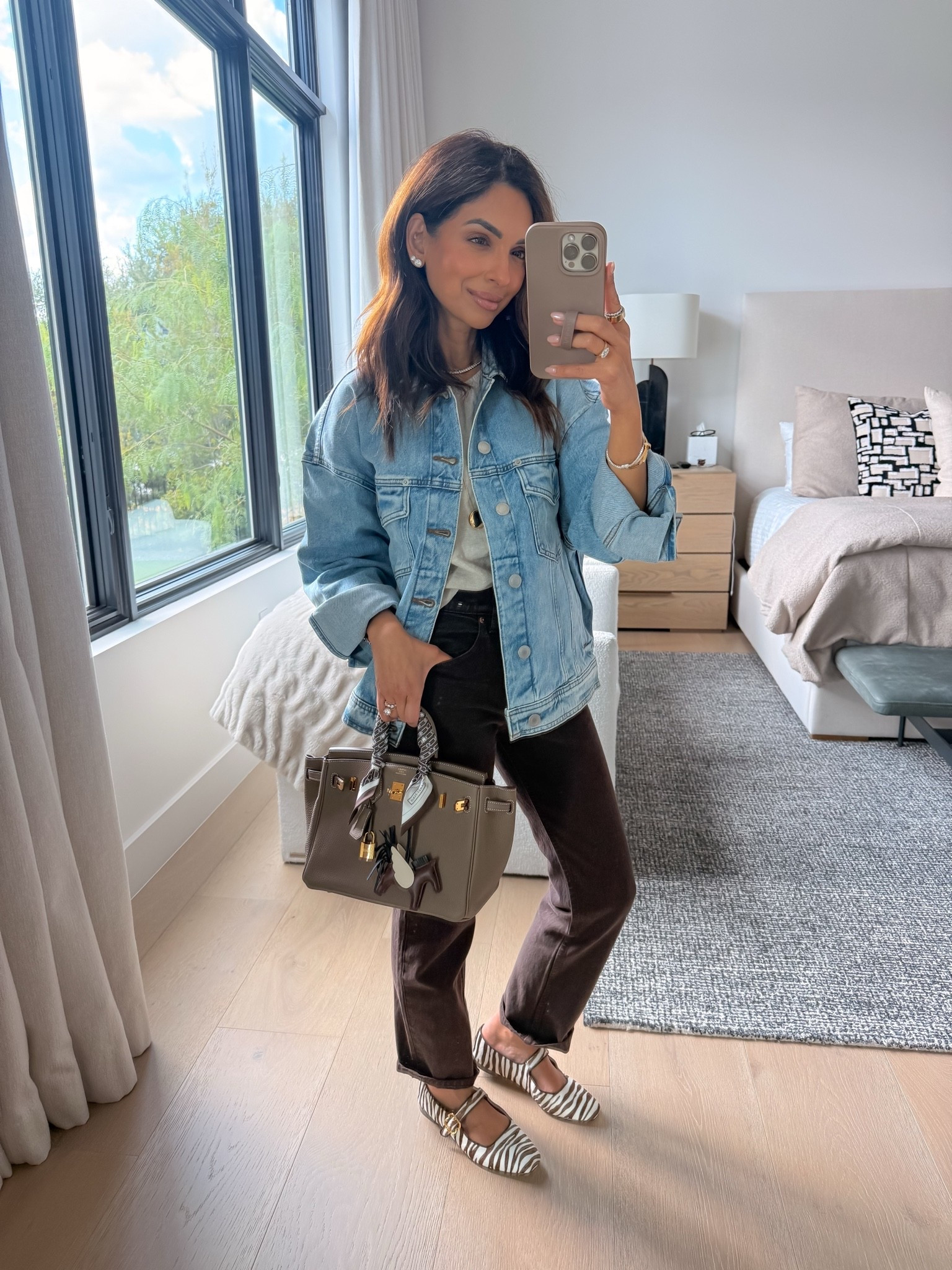 Fall outfit idea 🤎 These brown Abercrombie jeans have been a top seller! They’re on sale right now for $72

#LTKootd #LTKSeasonal #LTKSaleAlert