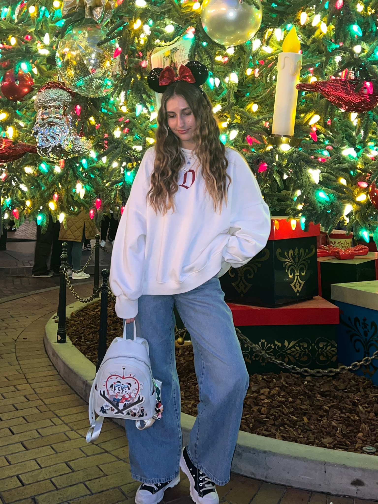 Disney Outfitmas Day 1 🎄

Ears: Shop Disney (eBay) 
Crewneck: Shop Disney
Jeans: CottonOn
Mini Backpack: Loungefly (Shop Disney)
Shoes: Converse

Watch daily on TikTok: @jill.ybarra
Ig: @jkyinthesky & @jillianybarra

#disneyootd #disneyoutfit #disneyoutfits #disney #disneyland #disneychristmas #disneyholidays #disneyholiday #disneylandchristmas #disneylandholidays #disneystreetstyle #disneyfashion 

#LTKstyletip #LTKHoliday #LTKSeasonal