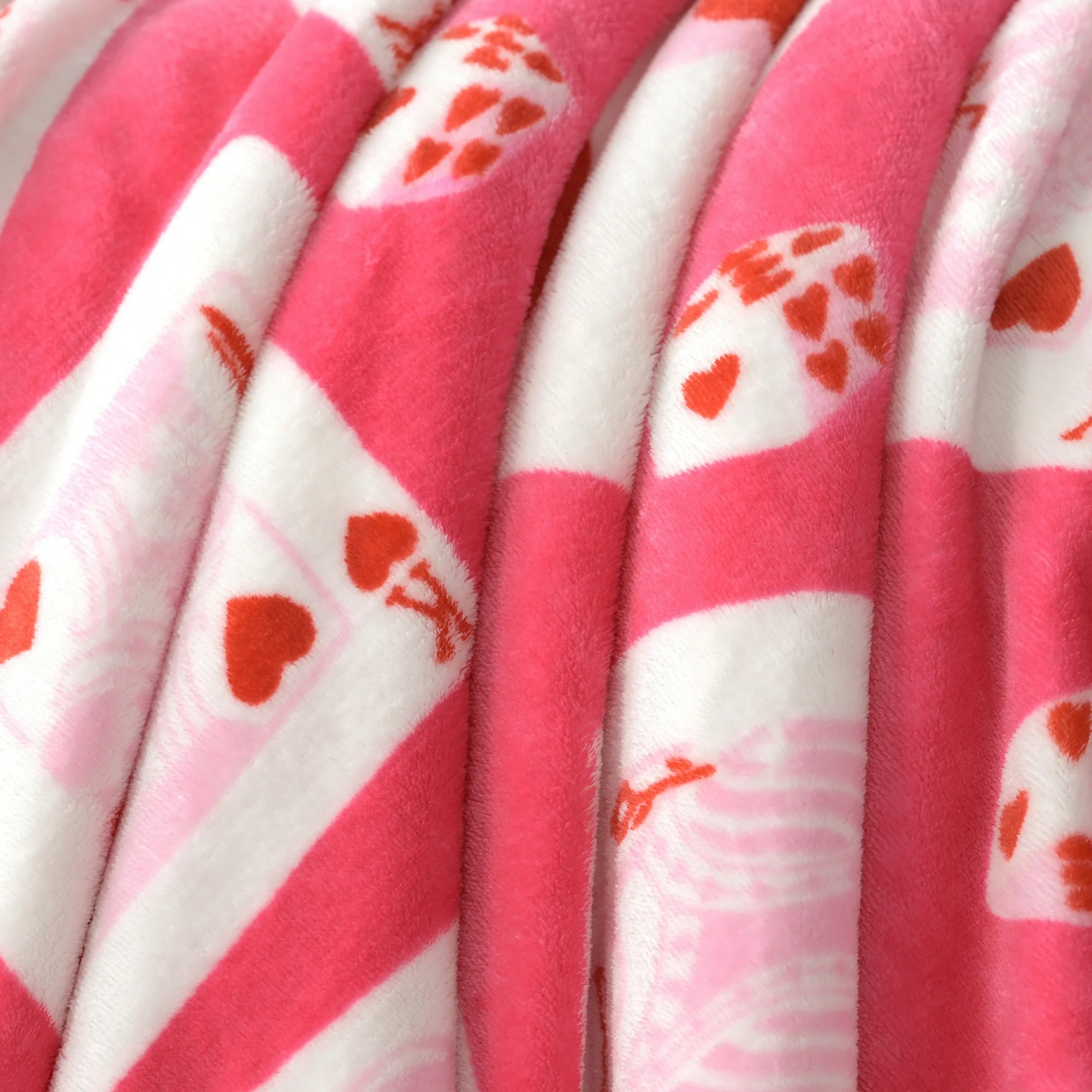 Way to Celebrate Super Soft Cozy Valentines Day Oversize Plush Throw Blankets, Cards | Walmart (US)