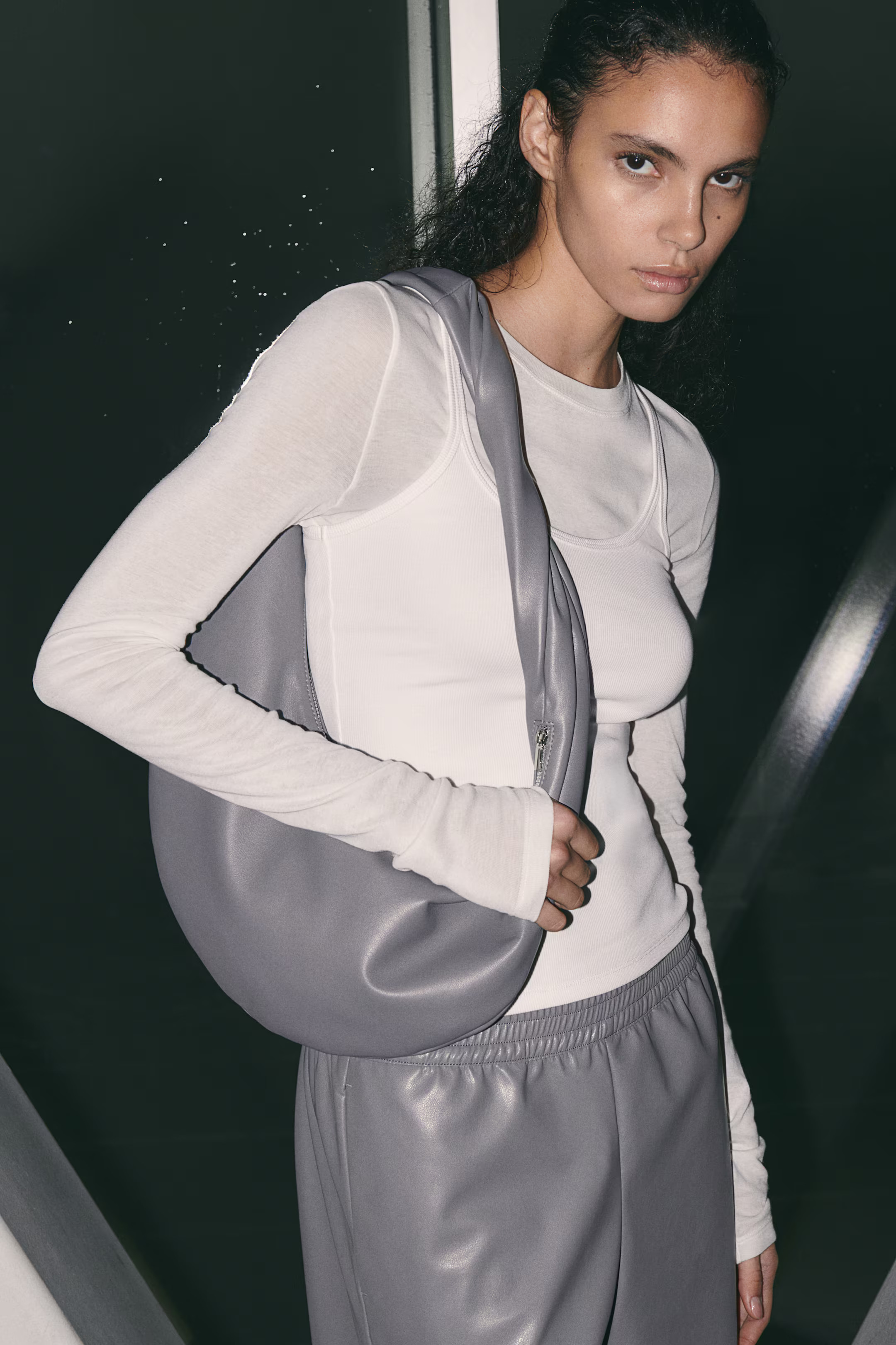 Twisted-Strap Shoulder Bag - Gray - Ladies | H&M CA | H&M (US + CA)