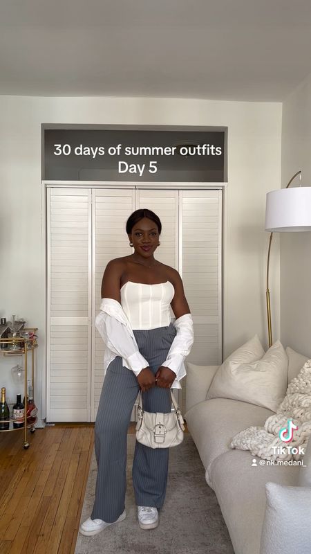Summer outfit, summer fashion, ootd, outfit inspo, casual style, casual aesthetic, pinterest aesthetic, neutral outfit, girly inspo, girly style, everyday style, everyday outfit, 30 days of outfits, outfit ideas, nyc style, grwm, gdwm 

#LTKunder100 #LTKfit #LTKFind