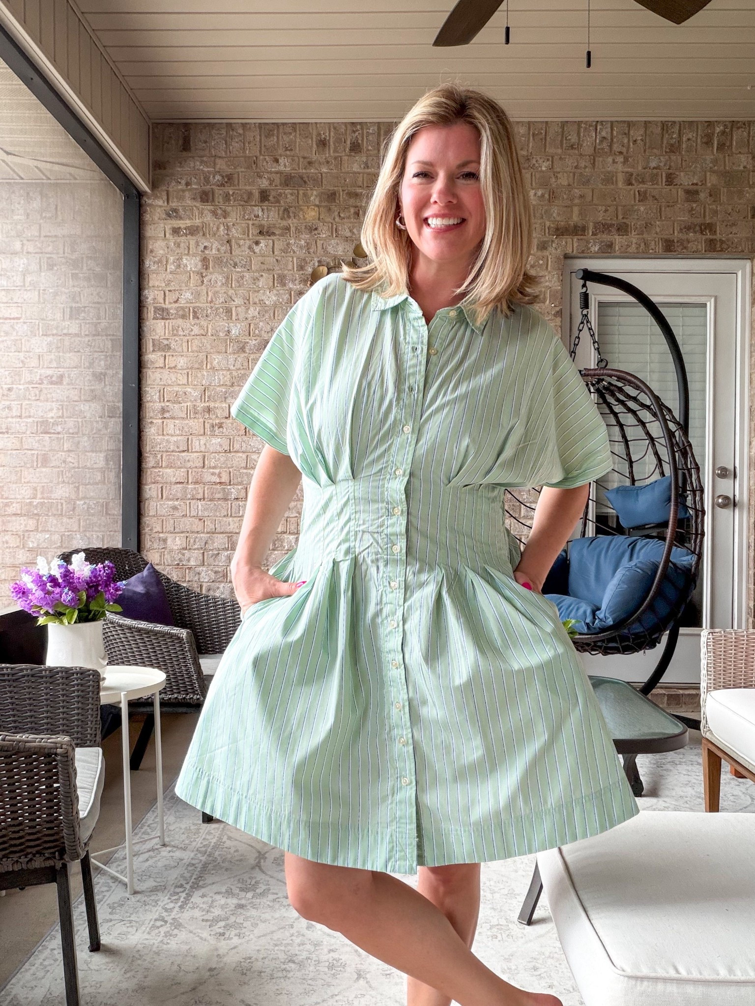 Mint color short spring dress, true to size, very stretchy 

#LTKSeasonal #LTKOver40