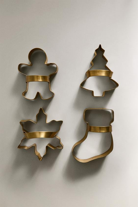 SET OF STEEL CHRISTMAS BAKING MOLDS (SET OF 4) | Zara US