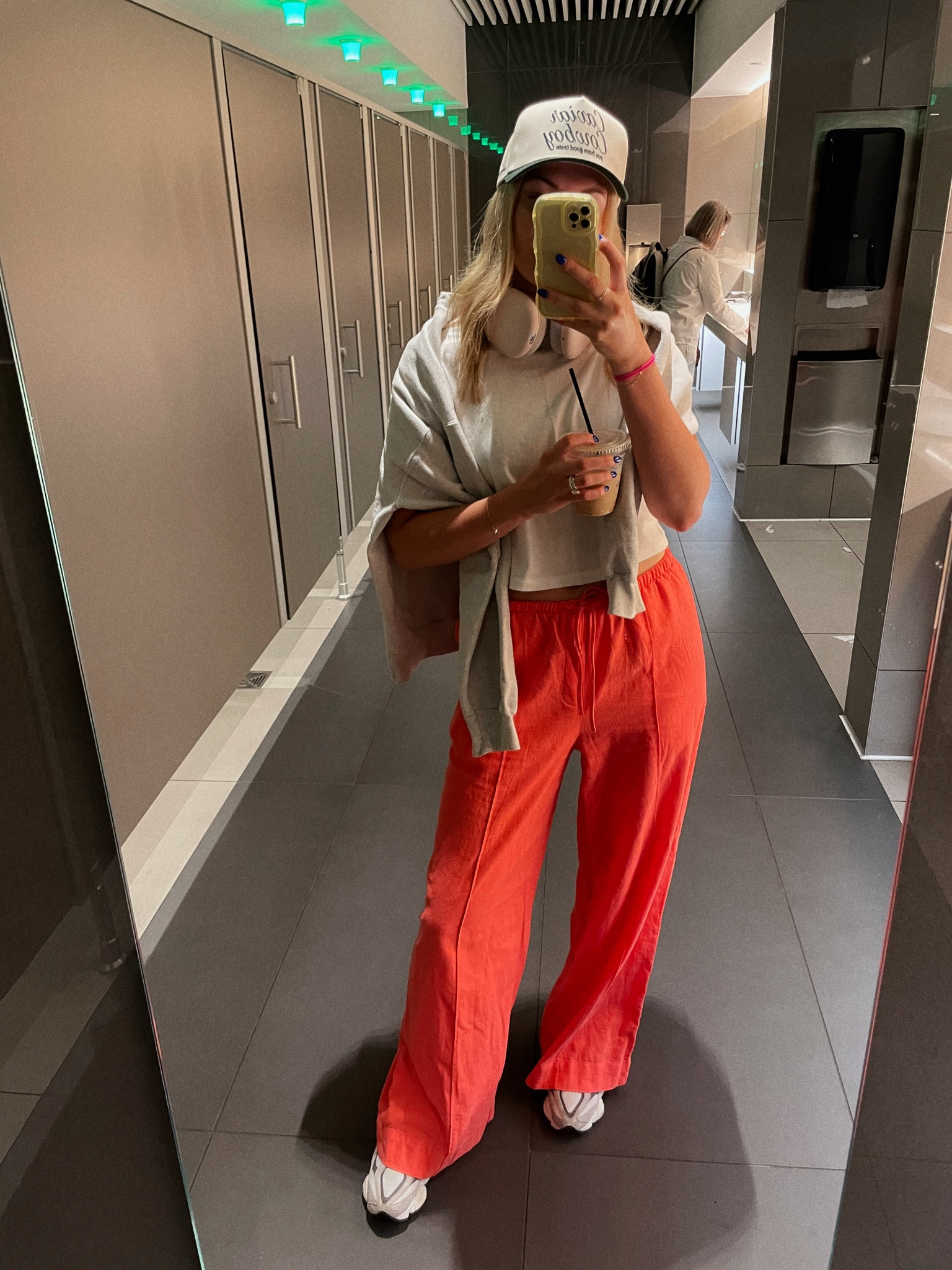 Airport ootd! Vacation mode on. 🌊☀️

#LTKshoecrush #LTKstyletip #LTKtravel