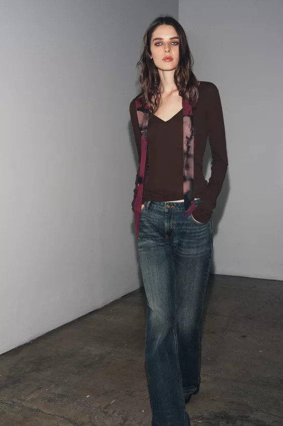 V-NECK T-SHIRT | Zara US