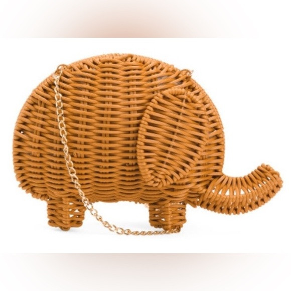 Elephant Shaped Wicker Bag with Chain | Poshmark