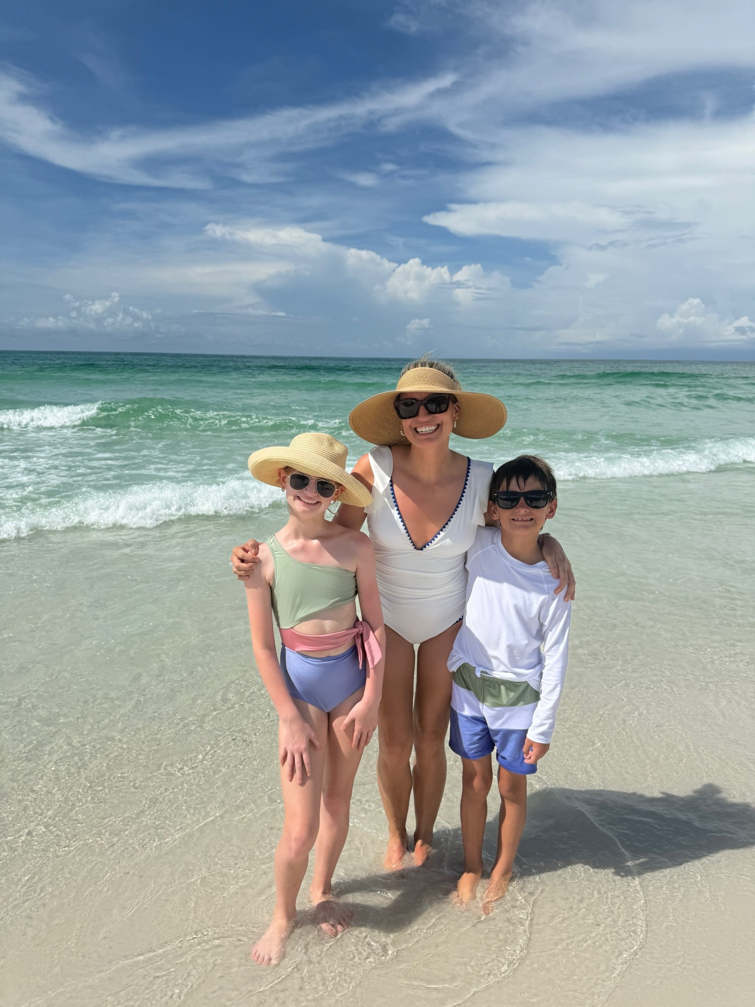 Beach days + our favorite swimsuits 👙🌊
Sharing a few of the suits we loved most on our beach trip!


#LTKswim #LTKbeachstyle #momstyle #familybeachtrip #swimsuitfavorites #beachdays #vacaystyle #LTKtravel #coastalliving #beachweargoals

#LTKFamily #LTKSwim #LTKSummerEdit