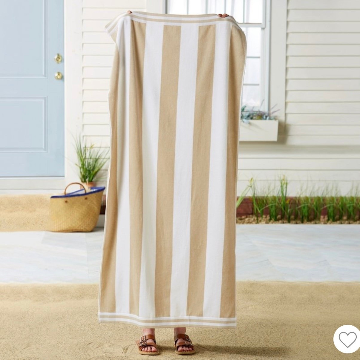 100% Cotton Cabana Striped 4 Pack Beach Towels - Great Bay Home (30" x 60", Linen).
Kids bathroomm

#LTKHome #LTKKids