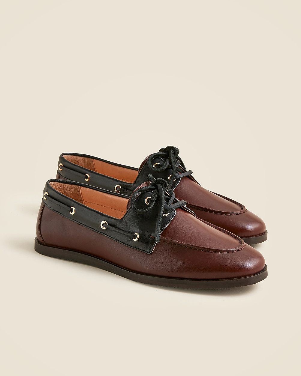 Boat shoes in leather | J. Crew US