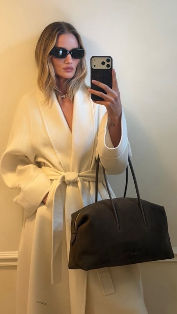 Rosie Huntington Whitley outfit
Celebrity style
Look for less 