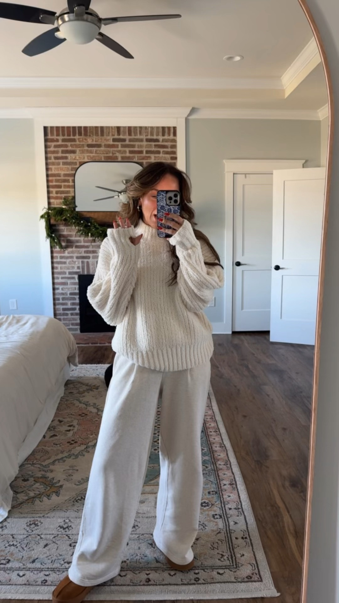 Aerie sale picks! The softest sweater EVER 12/10 recommend getting now bc this sale is GOOD. In small both. 

#LTKSaleAlert #LTKFindsUnder50 #LTKHoliday