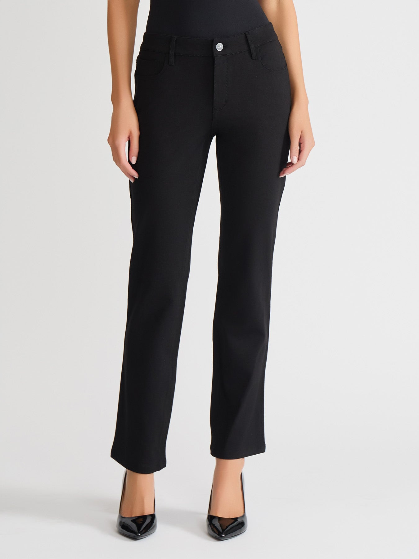 Lexington Straight Leg Jeans, Onyx Wash | Jones New York