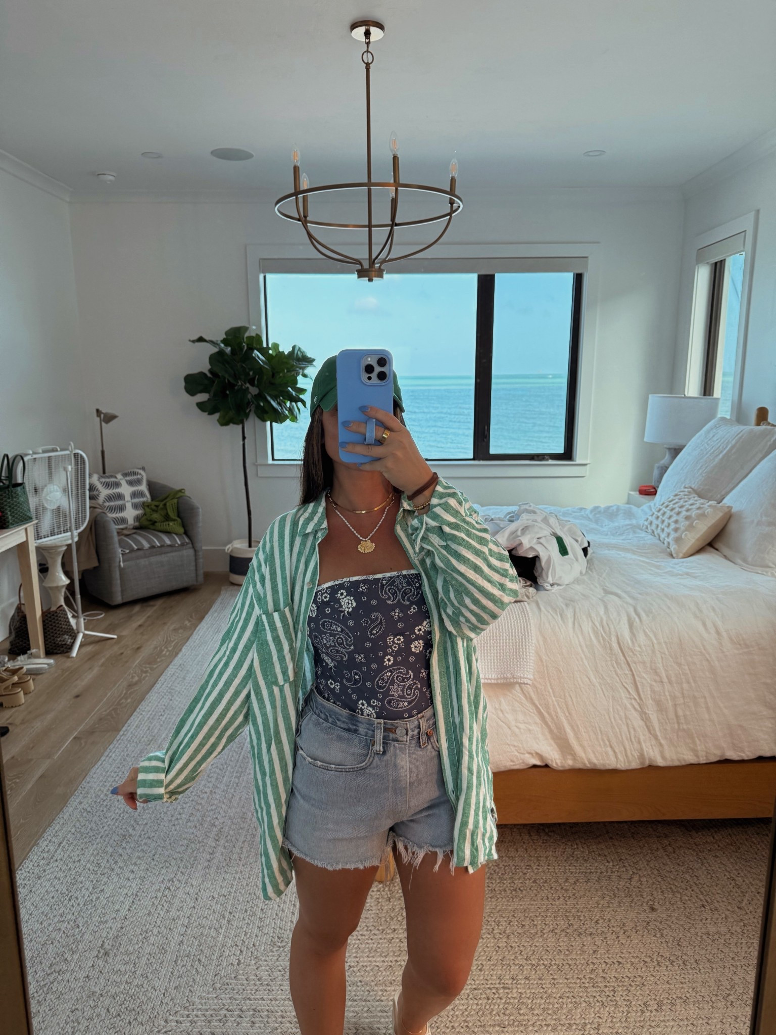 30% off my aerie one piece bathing suit!! 

Resort wear Pool outfit
Vacation outfit 
One piece bathing suit 
Denim shorts 
Linen shirt 

#LTKSwim #LTKStyleTip #LTKFindsUnder50