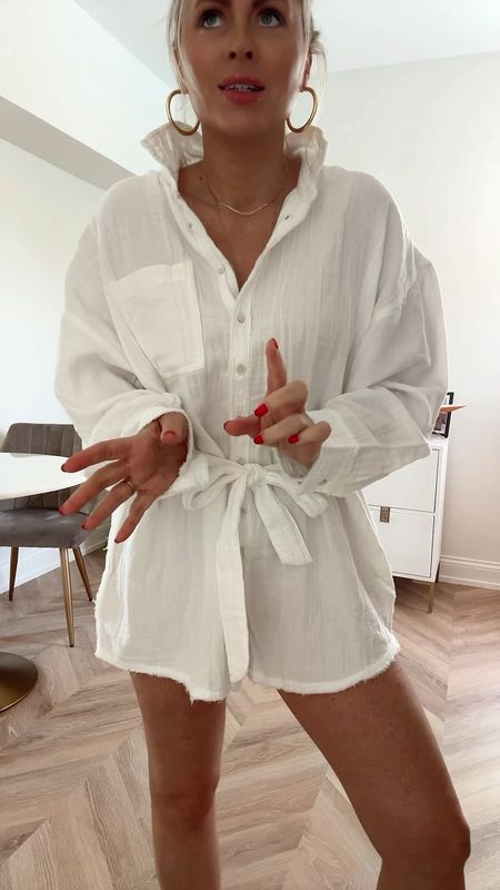 The cutest gauze romper I have seen! 
Pool to Party ready! 4 colors!!! Only $59
Def getting more of these! 
I did medium for length and oversized fit- it does run TTS. Small would work fine too.

Romper. Gauze. Summer style. Summer outfit. Romper. Linen. White. Summer look. 


#LTKStyleTip #LTKSeasonal #LTKOver40